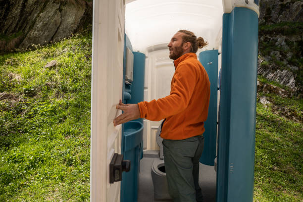 Portable Toilet Options We Offer in Alameda, CA
